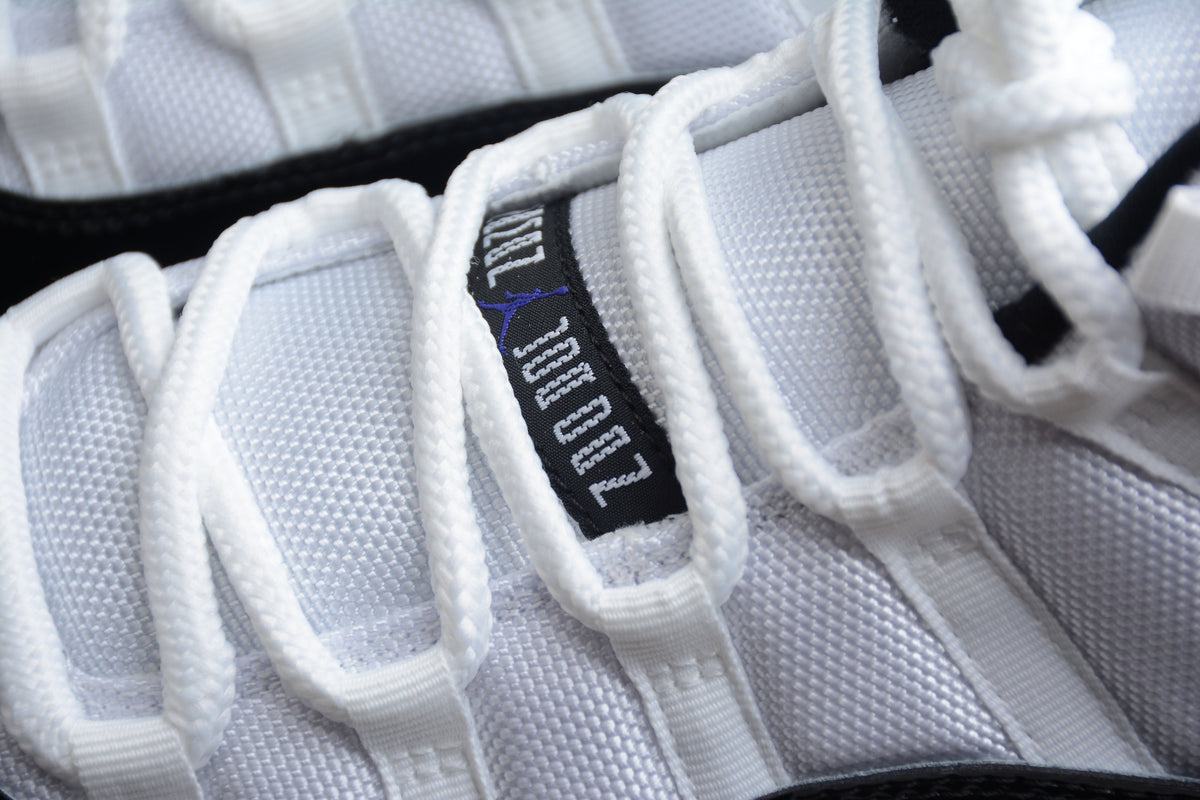 AJ 11 "Concord"