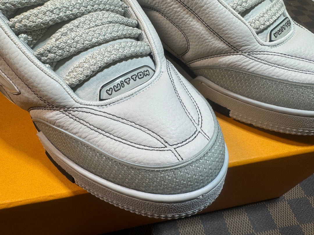 LV Skate