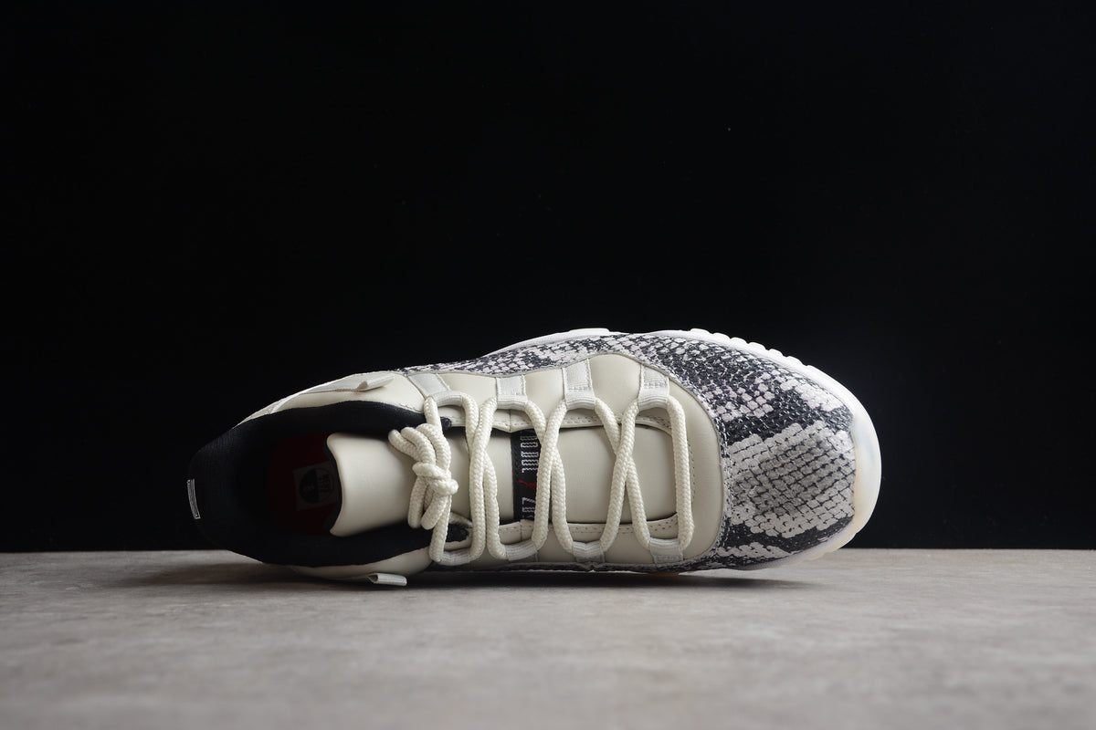 AJ 11 Low "Snake"
