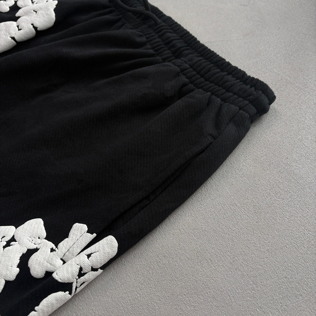 Denim Tears Baggy Trousers 4+