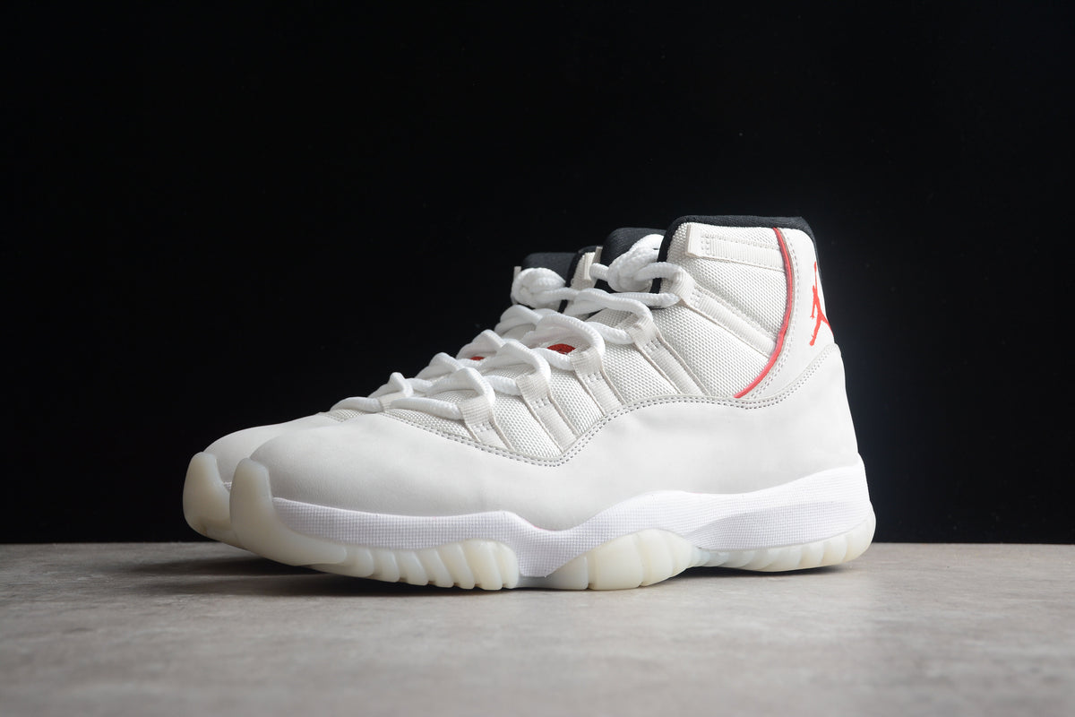 AJ 11 "Platinum Tint"