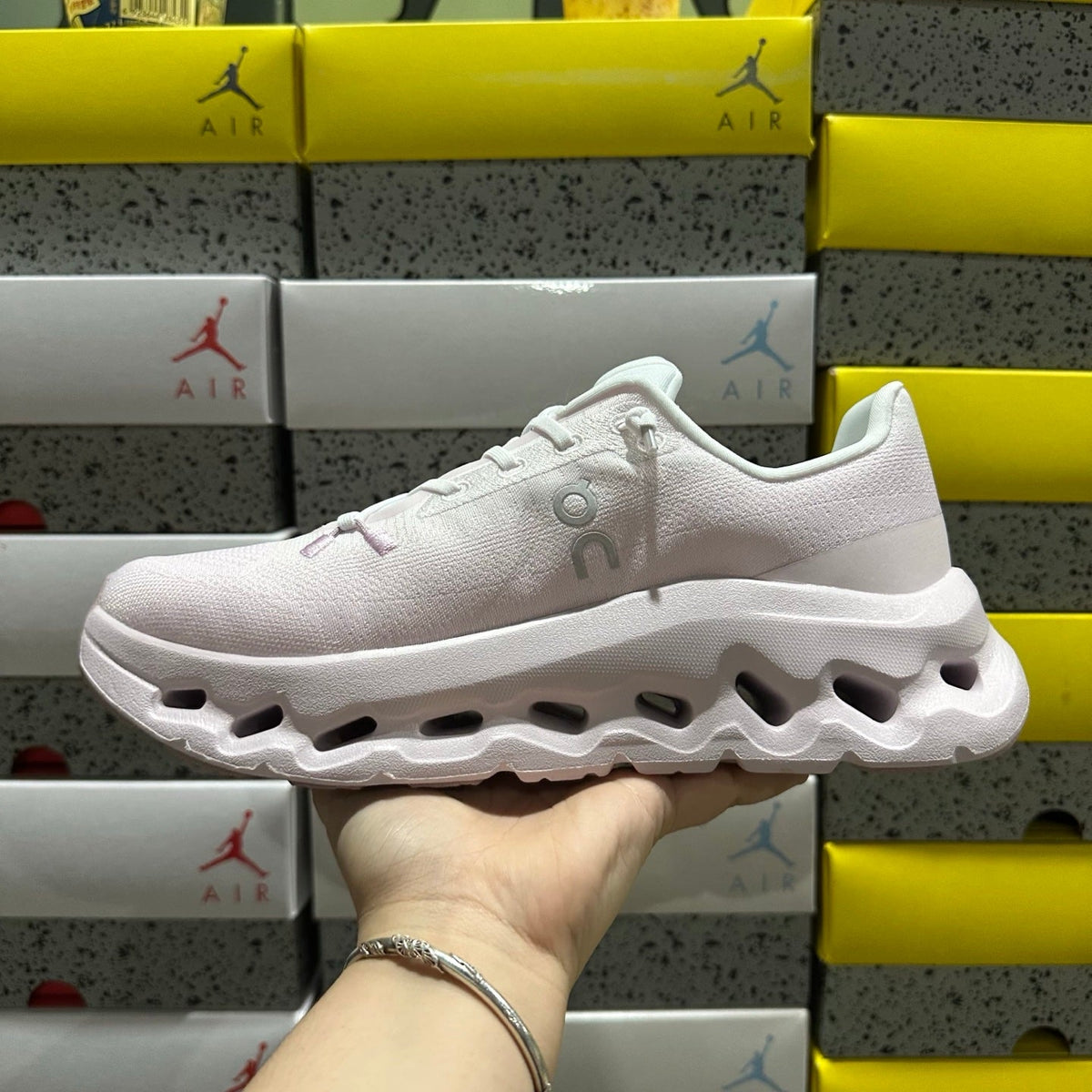 O/N Cloud