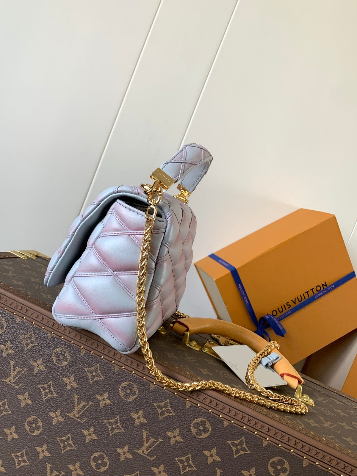 LOUIS VUITTON LV 25S GO-14 MM 23 IN LAVENDER GRAY QUILTED LAMBSKIN GOLD HARDWRE